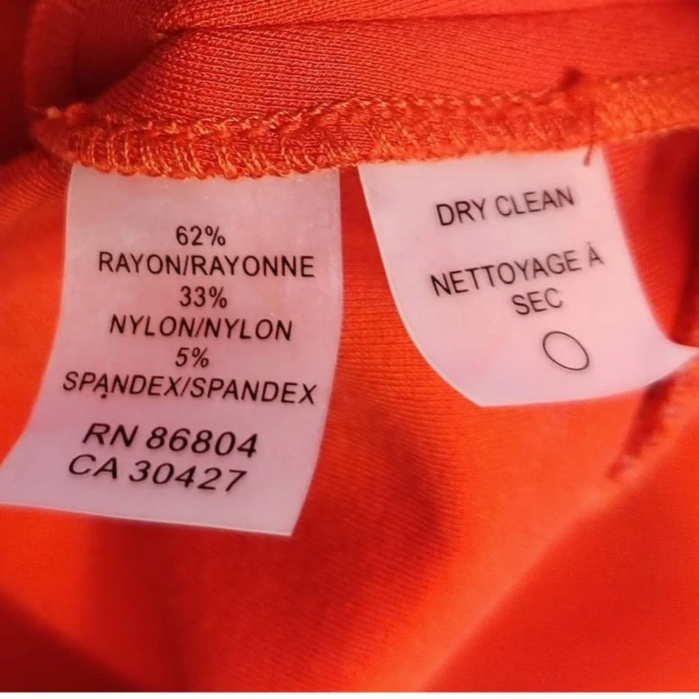 Magaschoni Red Dress‎ Cocktail Size 8 Stretchy 3/4 Sleeve Business Career